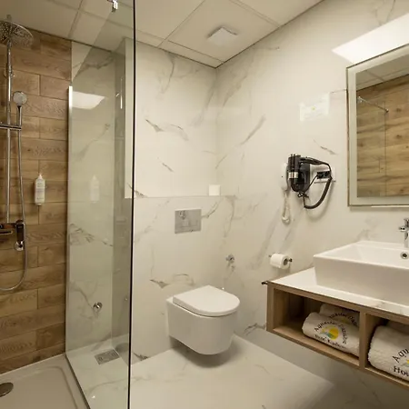 Aquastar Danube 4*