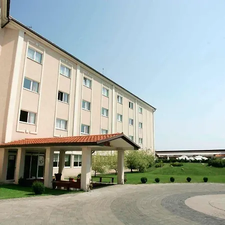 Aquastar Danube 4* Kladovo